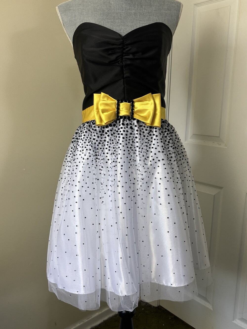 Jessica McClintock Gunne Sax Polka Dot Strapless Dress Yellow Bow 9 Hoco